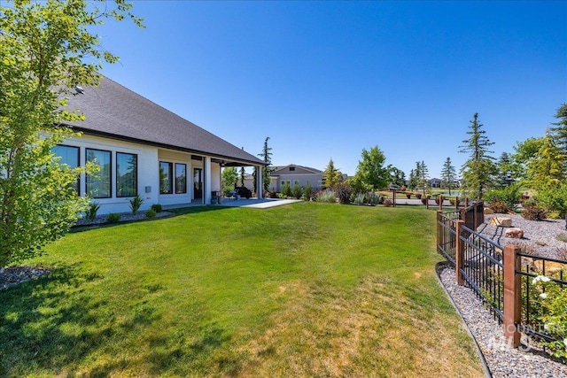 view of yard with a patio