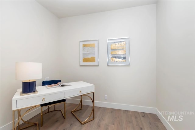 819 Cedar Point Way, Nampa, ID 83686 - office featuring baseboards and wood finished floors