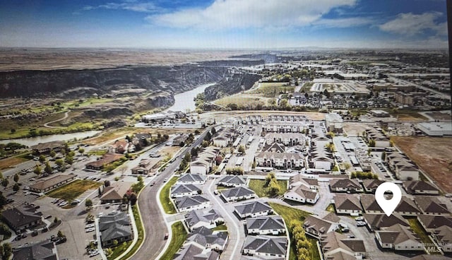 182 New Hampshire Way, Twin Falls, ID 83301 - aerial view of property's location featuring nearby suburban area and a large body of water