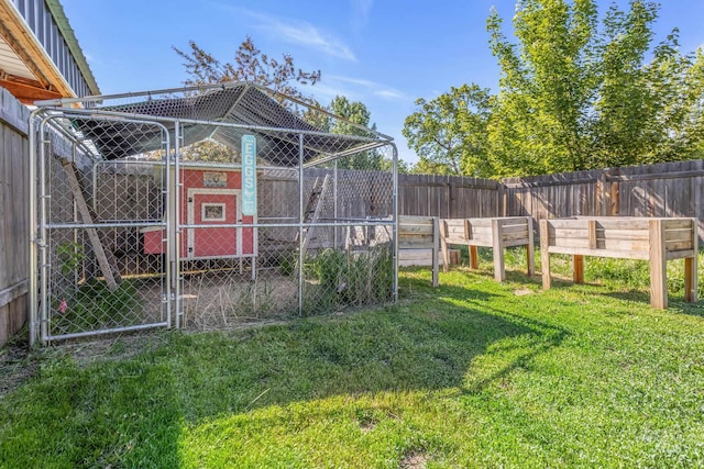 4224 W Clinton St, Boise, ID 83706 - view of yard featuring exterior structure and an outdoor structure