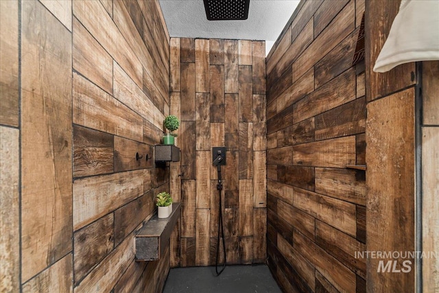 9 Elderberry Cir, Idaho City, ID 83631 - detailed view of a tile shower