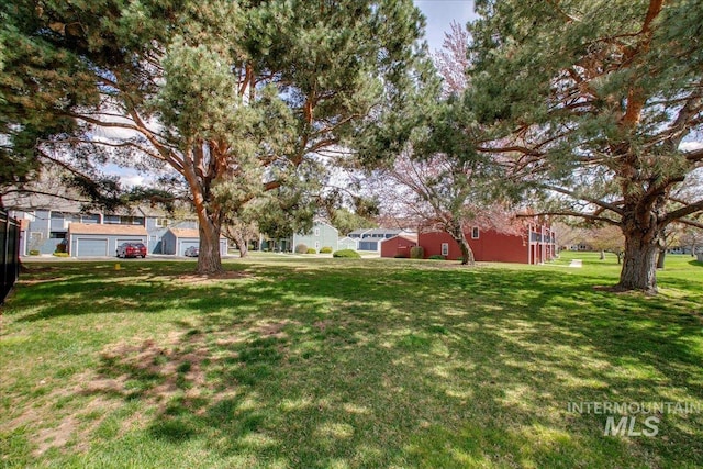 3017 S Windstream Ln, Boise, ID 83706 - view of grassy yard