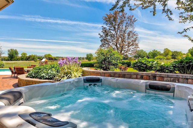3586 N Croft Way, Eagle, ID 83616 - view of swimming pool with a hot tub and a pool