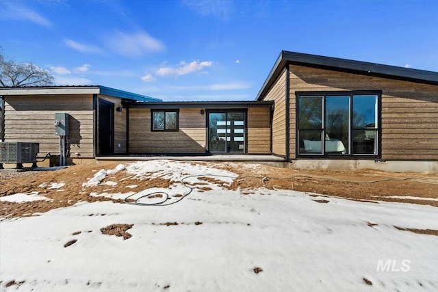 362-436 W London St, Middleton, ID 83644 - exterior space with central air condition unit