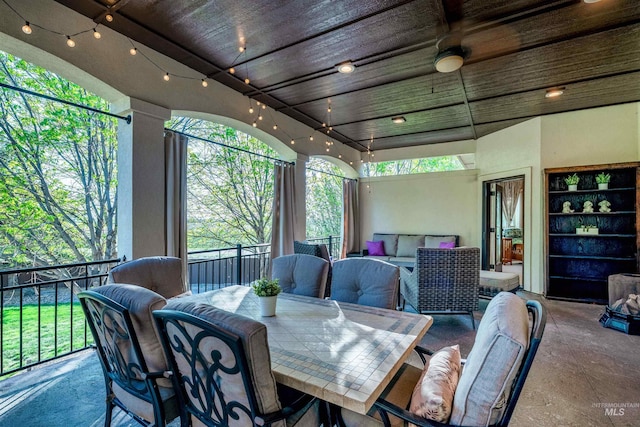 4965 S Nickel Creek Ave, Meridian, ID 83642 - sunroom / solarium with a wealth of natural light