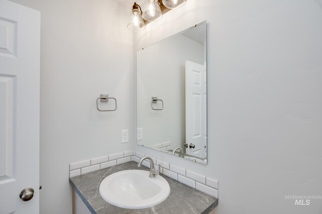 11069 Canvas St, Caldwell, ID 83605 - bathroom with vanity