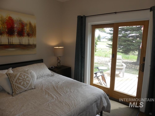 24 Mangum Dr Unit 1, Donnelly, ID 83615 - bedroom featuring access to exterior