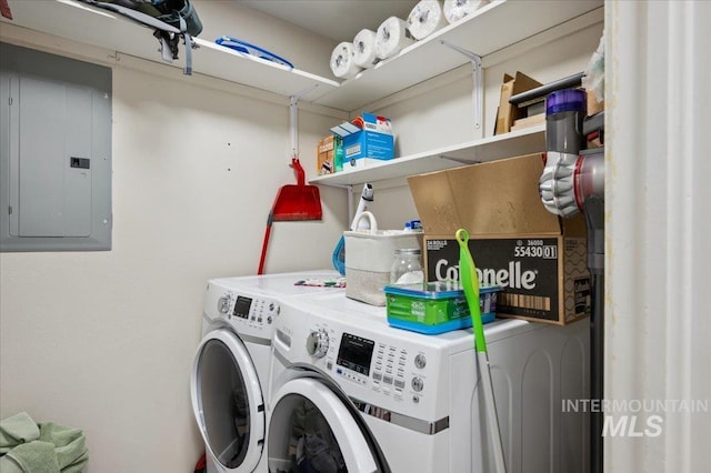 1207 N 19th St, Boise, ID 83702 - laundry room featuring electric panel and independent washer and dryer