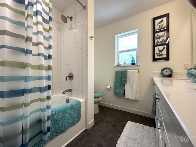 full bathroom with vanity, shower / bath combination with curtain, toilet, and baseboards