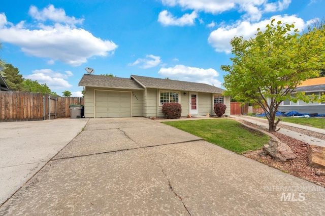 10834 W Linstock Ct, Boise, ID 83713 - single story home featuring driveway and an attached garage