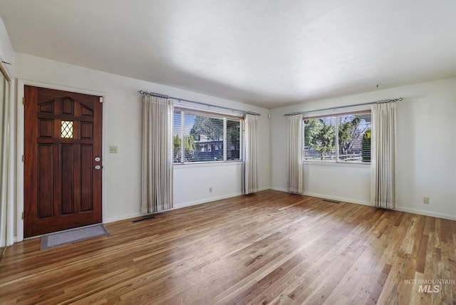 2144 Crestwood Dr, Twin Falls, ID 83301 - entrance foyer featuring wood finished floors and baseboards