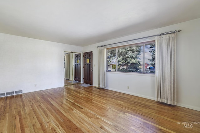 2144 Crestwood Dr, Twin Falls, ID 83301 - unfurnished room with light wood-style flooring and baseboards