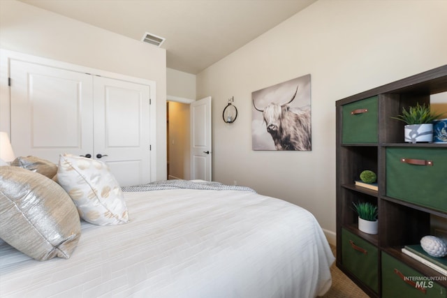 bedroom featuring a closet