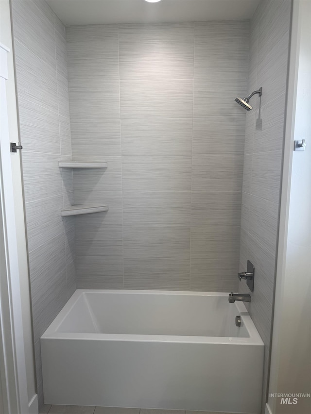 497 Jesse Ave, Twin Falls, ID 83301 - full bath with shower / bath combination