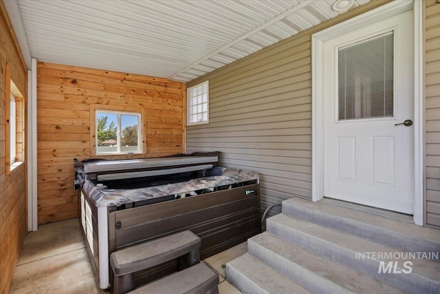 891 N Pointe Dr, Twin Falls, ID 83301 - interior space featuring entry steps