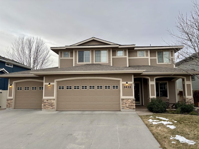 view of front of property featuring a garage