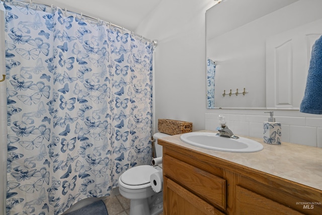 5174 N Rothmans Ave, Boise, ID 83713 - full bath featuring backsplash, vanity, tile patterned floors, and a shower with curtain