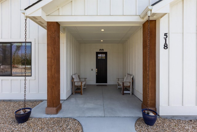 518 Bass Run Ln, Marsing, ID 83639 - entrance to property with board and batten siding