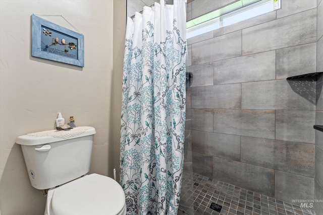 6623 Red Rock Rd, Marsing, ID 83639 - full bath featuring tiled shower and toilet