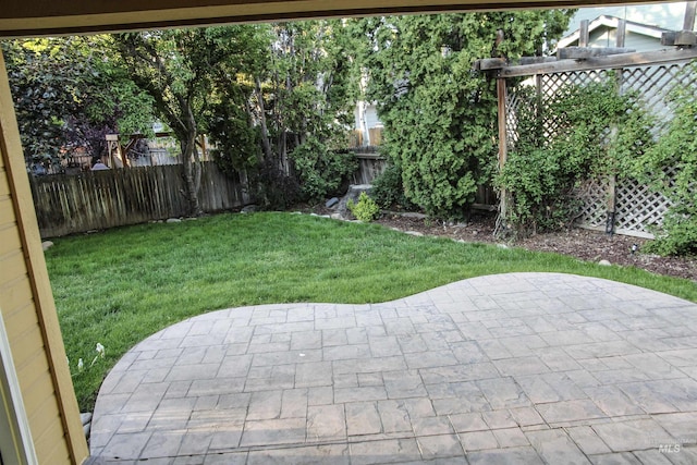 225 E Bayview, Boise, ID 83706 - view of yard with a patio area