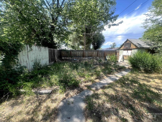 1033 Nevada St, Gooding, ID 83330 - view of fenced backyard