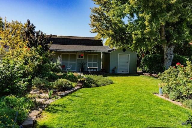506 Fair Ln, Nampa, ID 83686 - view of front of home with a porch, a front lawn, and roof with shingles