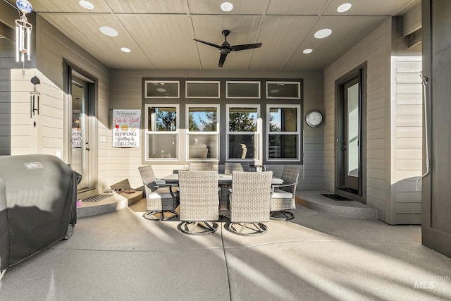 view of patio with ceiling fan