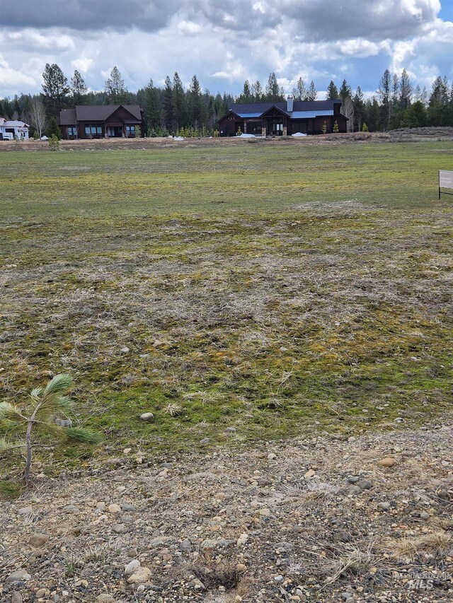 18 Arrowgrass Ct, Mccall, ID 83638