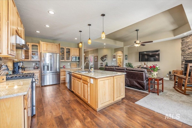120 S Riverside Dr, Horseshoe Bend, ID 83629