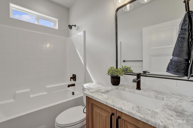 3675 E 3711 N, Kimberly, ID 83341 - bathroom featuring toilet, shower / bathtub combination, and vanity