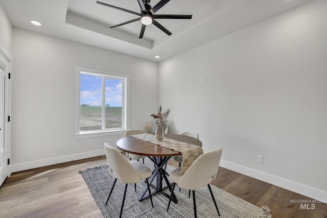 3675 E 3711 N, Kimberly, ID 83341 - dining area with baseboards, ceiling fan, a raised ceiling, wood finished floors, and recessed lighting