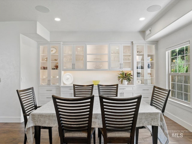 2510 N 24th St, Boise, ID 83702 - dining room with dark wood finished floors and recessed lighting