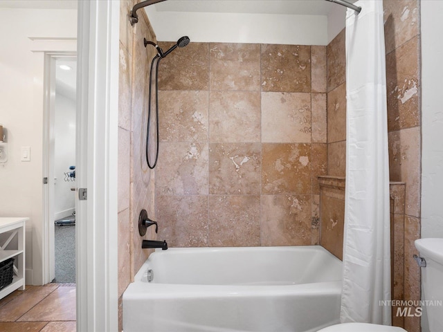 2510 N 24th St, Boise, ID 83702 - full bath with shower / tub combo with curtain and toilet