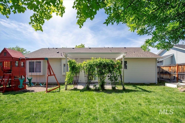 5692 S Flax Pl, Boise, ID 83716 - back of property featuring a playground