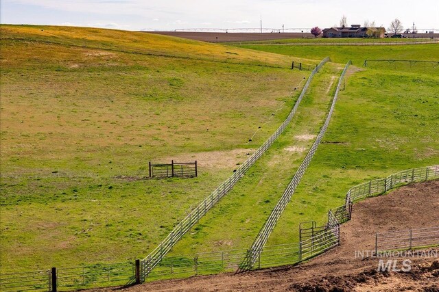 20383 Maggard Ln, Caldwell, ID 83607
