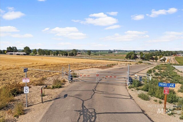 20383 Maggard Ln, Caldwell, ID 83607