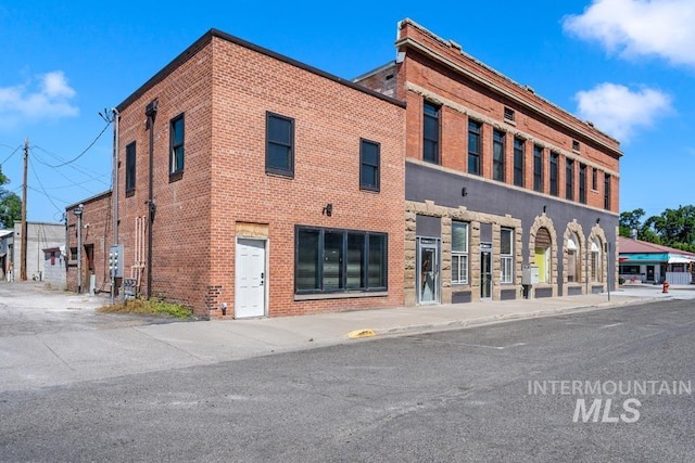 201 W A St, Vale, OR 97918 - view of building exterior