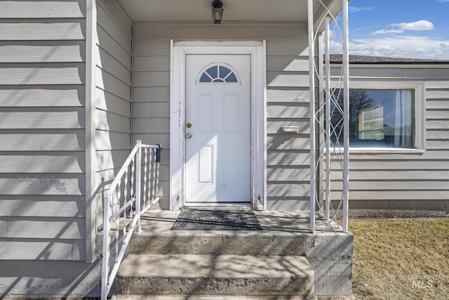 view of property entrance