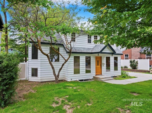 1915 N 23rd St, Boise, ID 83702 - view of front facade with roof with shingles