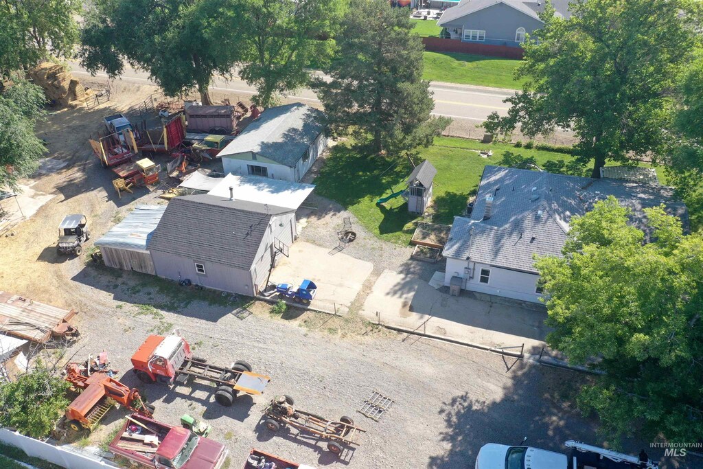 5416 Howard Ln, Nampa, ID 83687