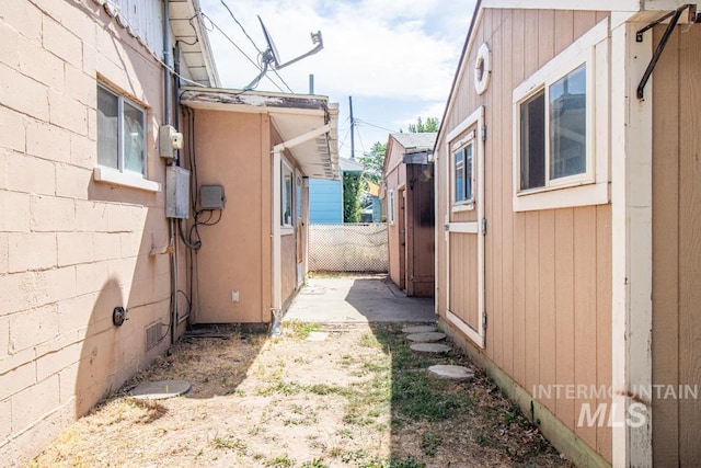 402 S Hayes, Emmett, ID 83617 - view of side of home