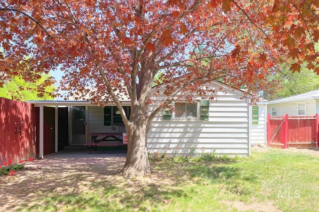 545 Madison St, Twin Falls, ID 83301 - view of rear view of property
