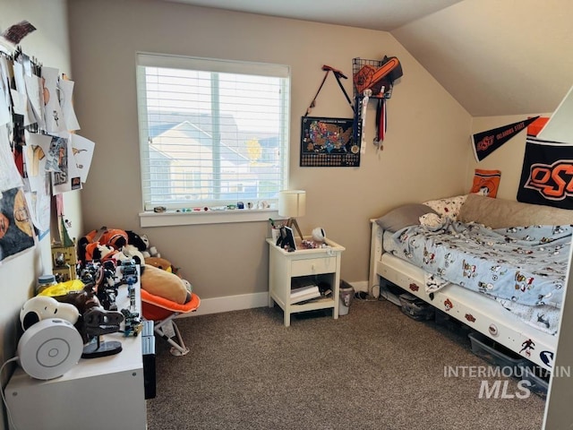 805 Drayton Ave, Twin Falls, ID 83301 - carpeted bedroom featuring lofted ceiling