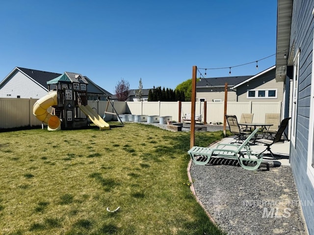 805 Drayton Ave, Twin Falls, ID 83301 - view of yard with a playground