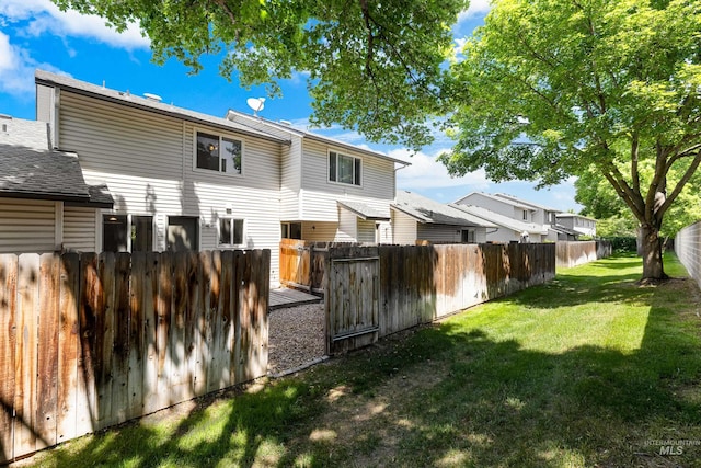 8305 W Rifleman St, Boise, ID 83704 - view of back of property