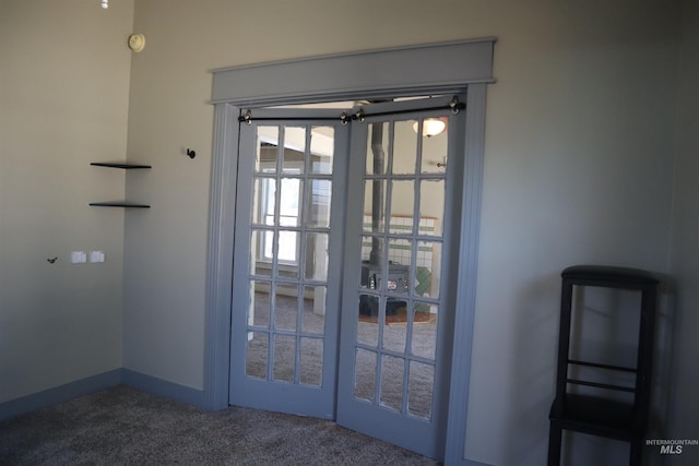 585 N 5th E, Mountain Home, ID 83647 - entryway with carpet flooring and baseboards
