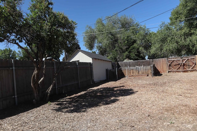 585 N 5th E, Mountain Home, ID 83647 - view of fenced backyard