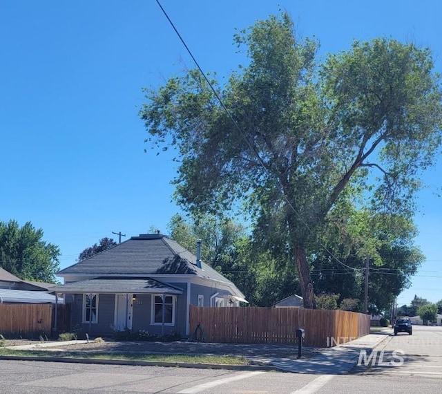 585 N 5th E, Mountain Home, ID 83647 - view of front of house