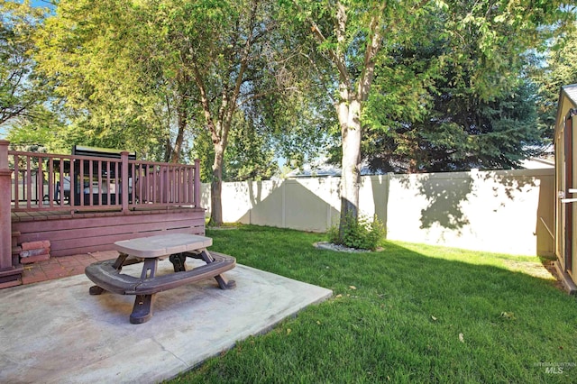 426 Carriage Ln, Twin Falls, ID 83301 - view of yard featuring a patio area and a wooden deck