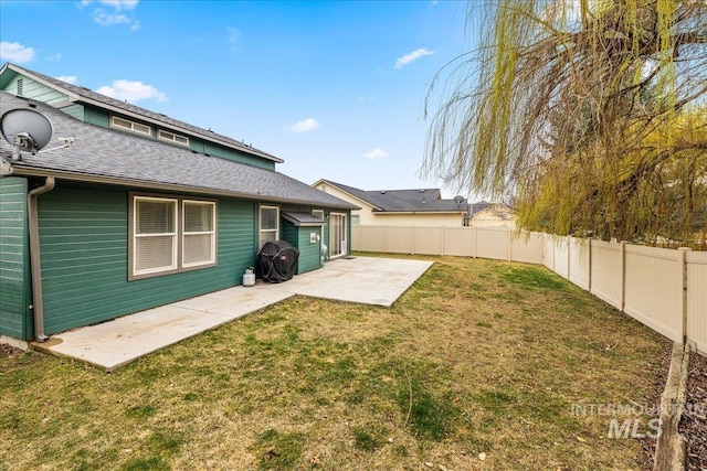 2030 W Cabot Ave, Nampa, ID 83686 - view of yard featuring a fenced backyard and a patio